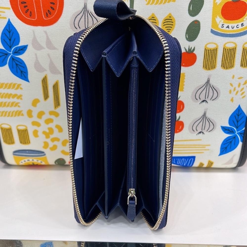 Kate Spade Chelsea Nylon Large Continental Wallet
Color: Parisian Night 
NWT - Picture 4 of 16